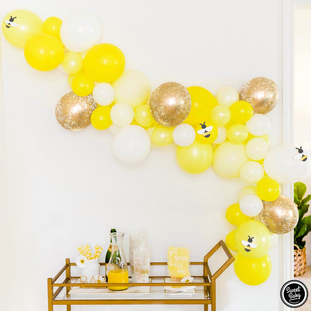 Sweet Baby Co. Lemon Bumble Bee Baby Shower Decor Decorations with Honey  Yellow Balloon Garland Arch Kit, Mama to Bee Banner, Bumblebee Themed  Gender